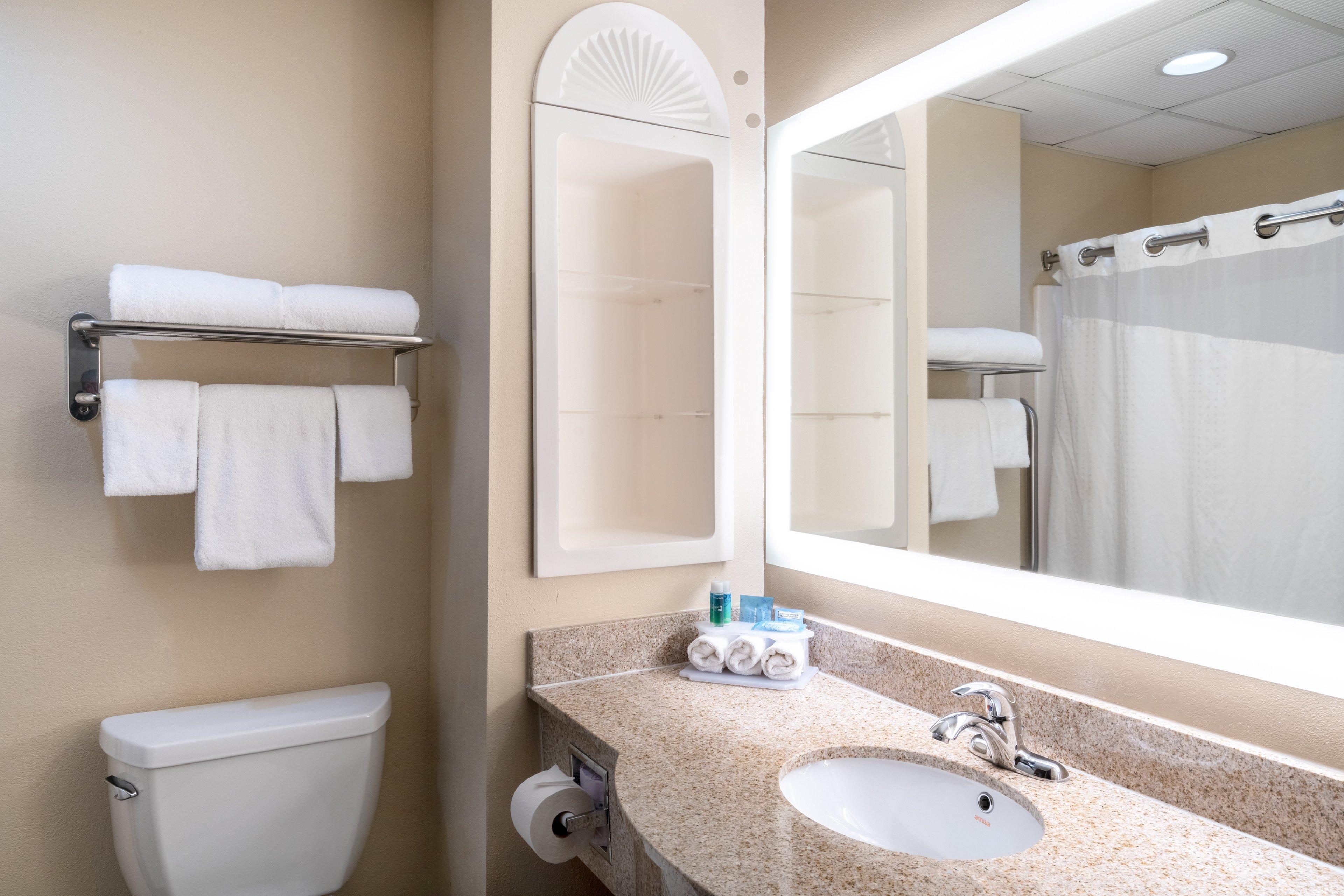 Holiday Inn Express Hotel & Suites Ashland By Ihg Buitenkant foto