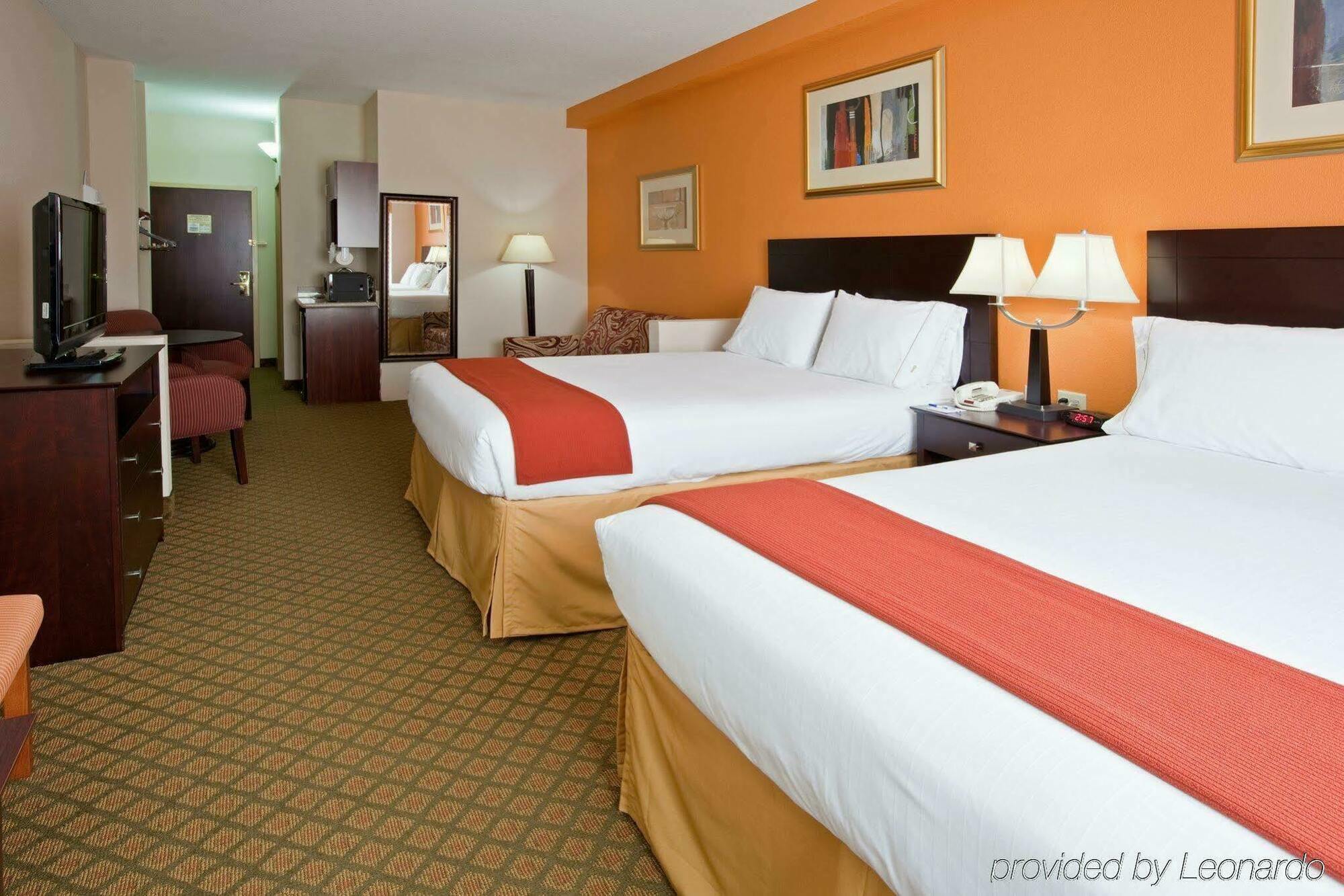 Holiday Inn Express Hotel & Suites Ashland By Ihg Buitenkant foto