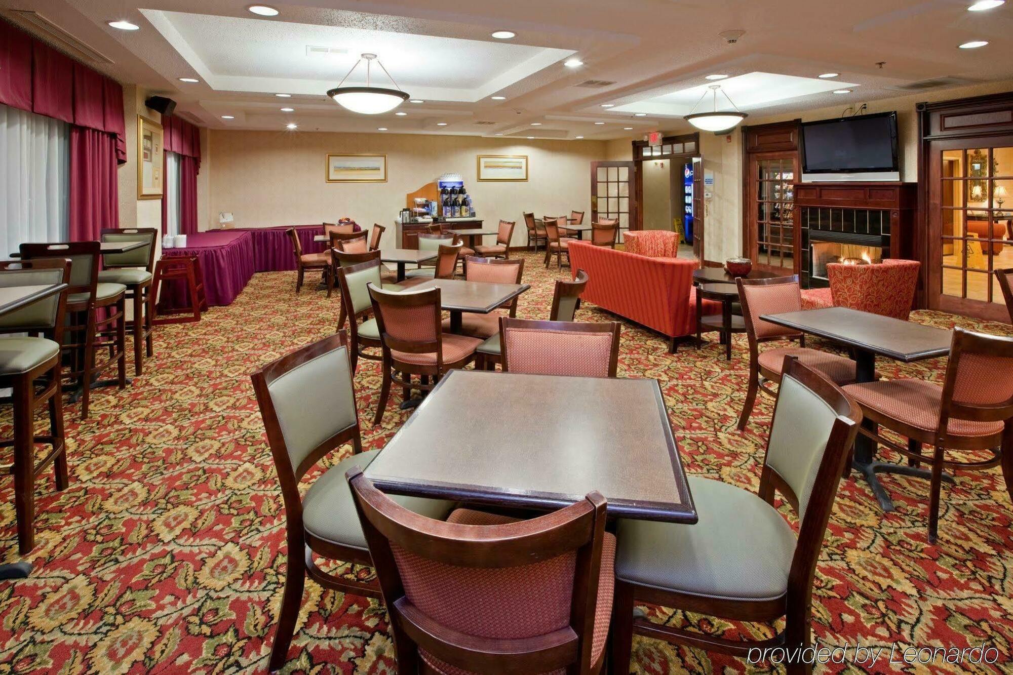Holiday Inn Express Hotel & Suites Ashland By Ihg Buitenkant foto