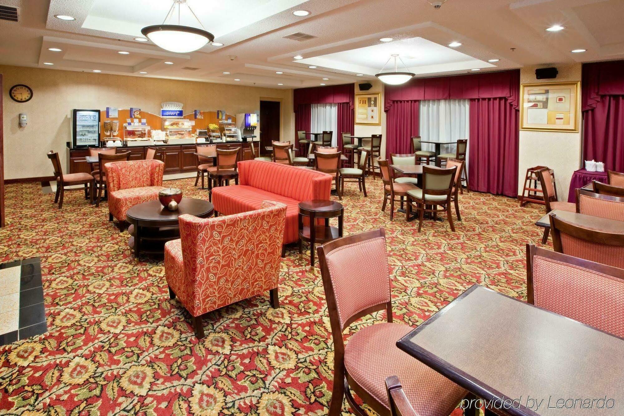 Holiday Inn Express Hotel & Suites Ashland By Ihg Buitenkant foto