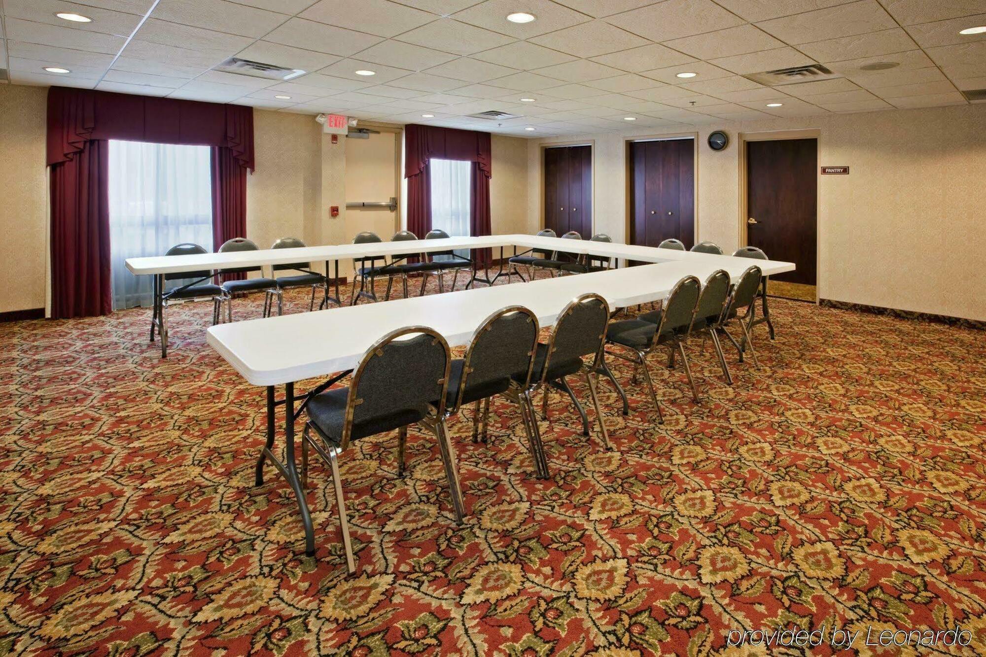 Holiday Inn Express Hotel & Suites Ashland By Ihg Buitenkant foto