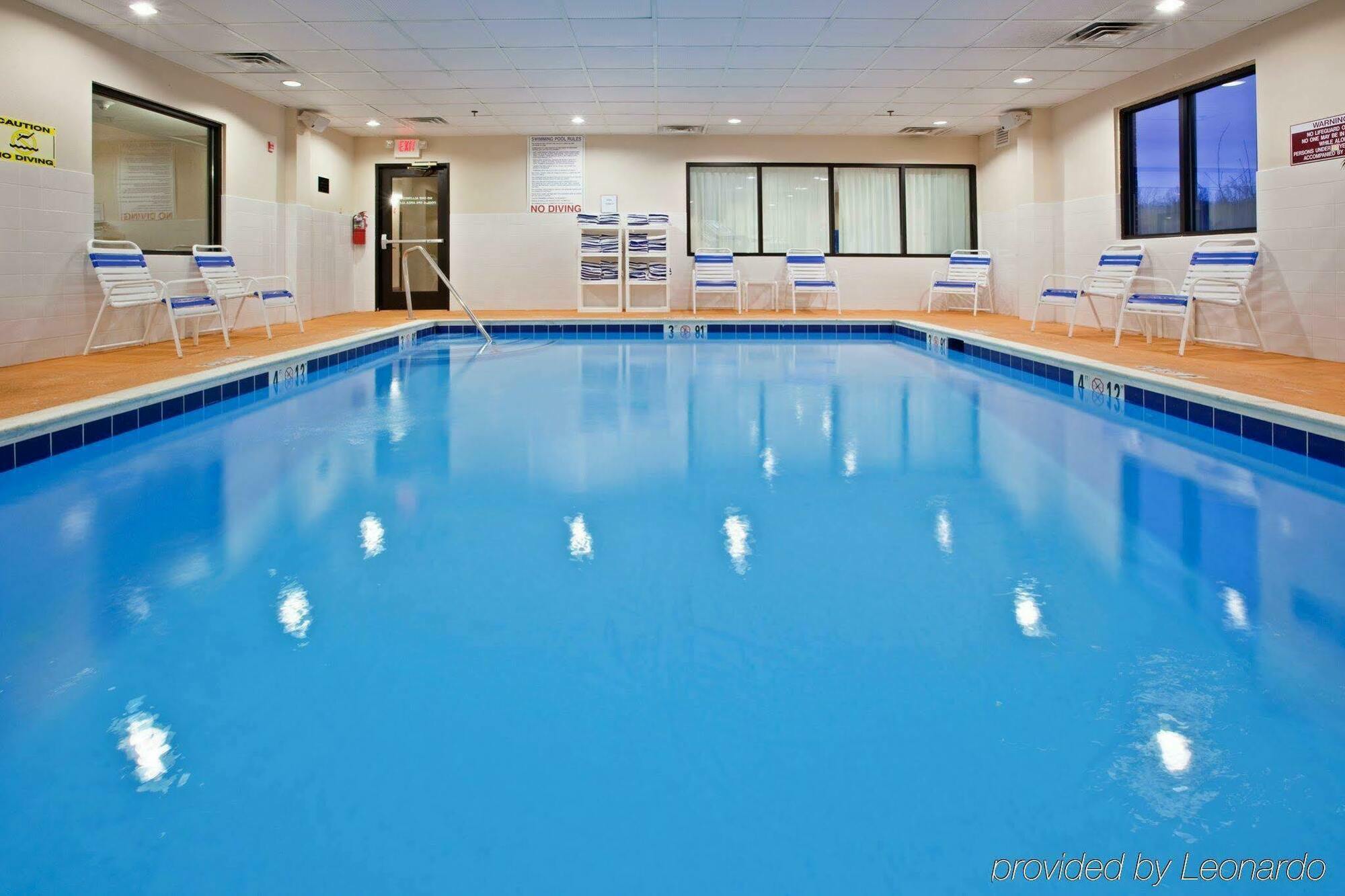 Holiday Inn Express Hotel & Suites Ashland By Ihg Faciliteiten foto